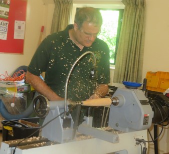 Paul turning the item to be copied for the speed turning competition